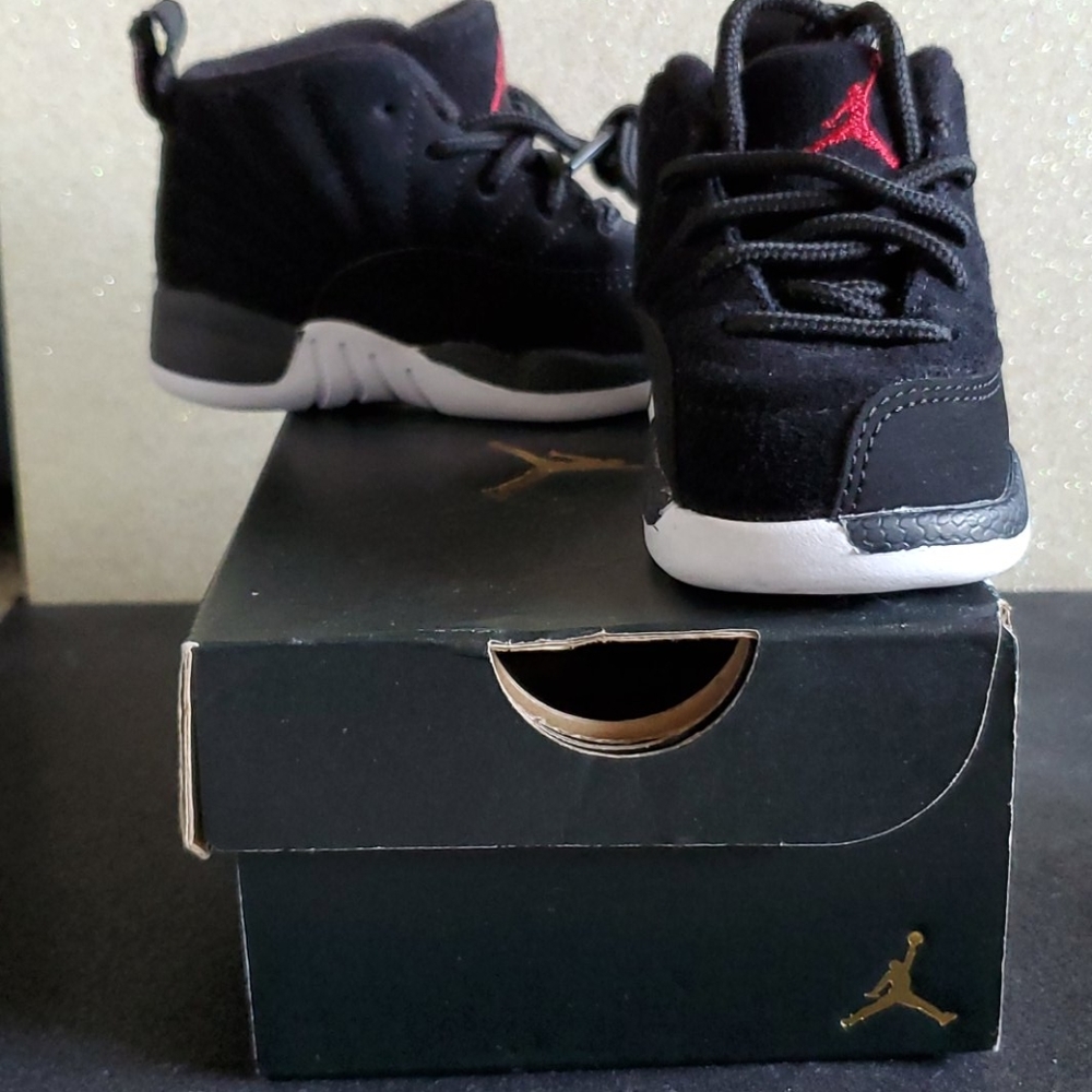 Jordan 12 Retro